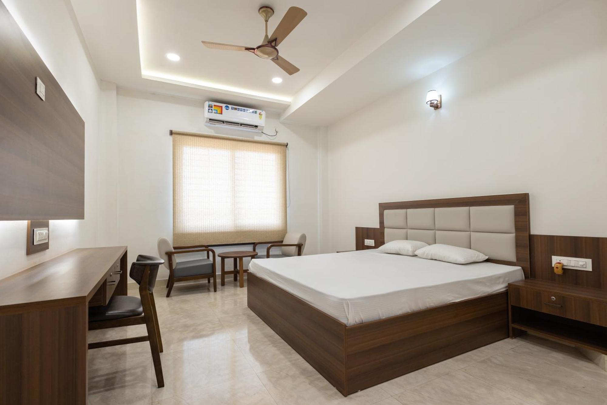 Maryada Maitri Resort -100 Rooms & 3 Banquets Сіліґурі Екстер'єр фото